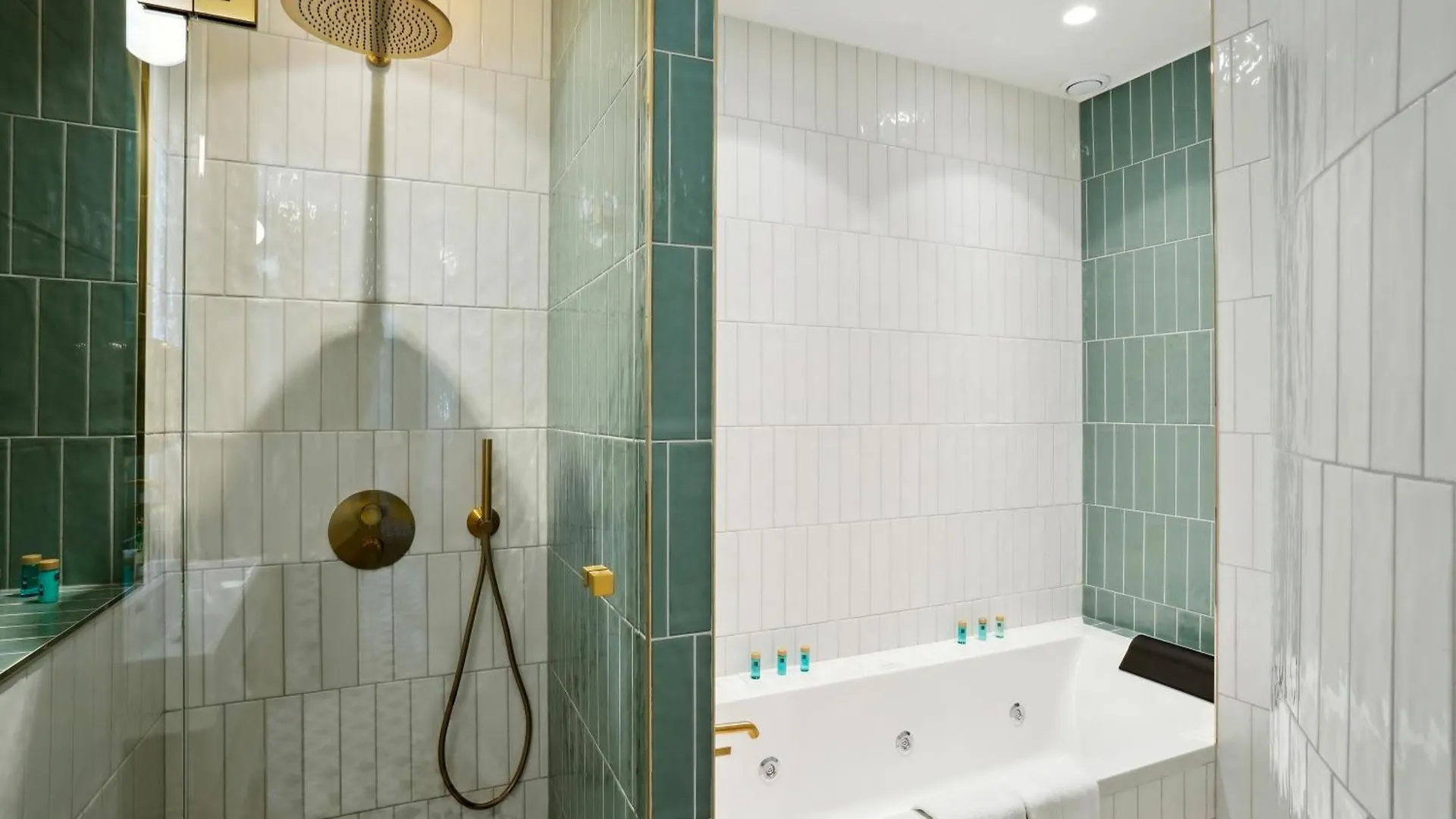 Apartment Sejours Parisiens - Suites Haussmann, Malesherbes & Madeleine
